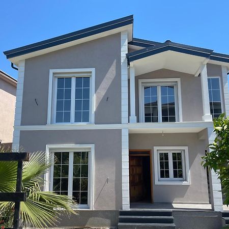 Villa Ajla Durrës Zewnętrze zdjęcie